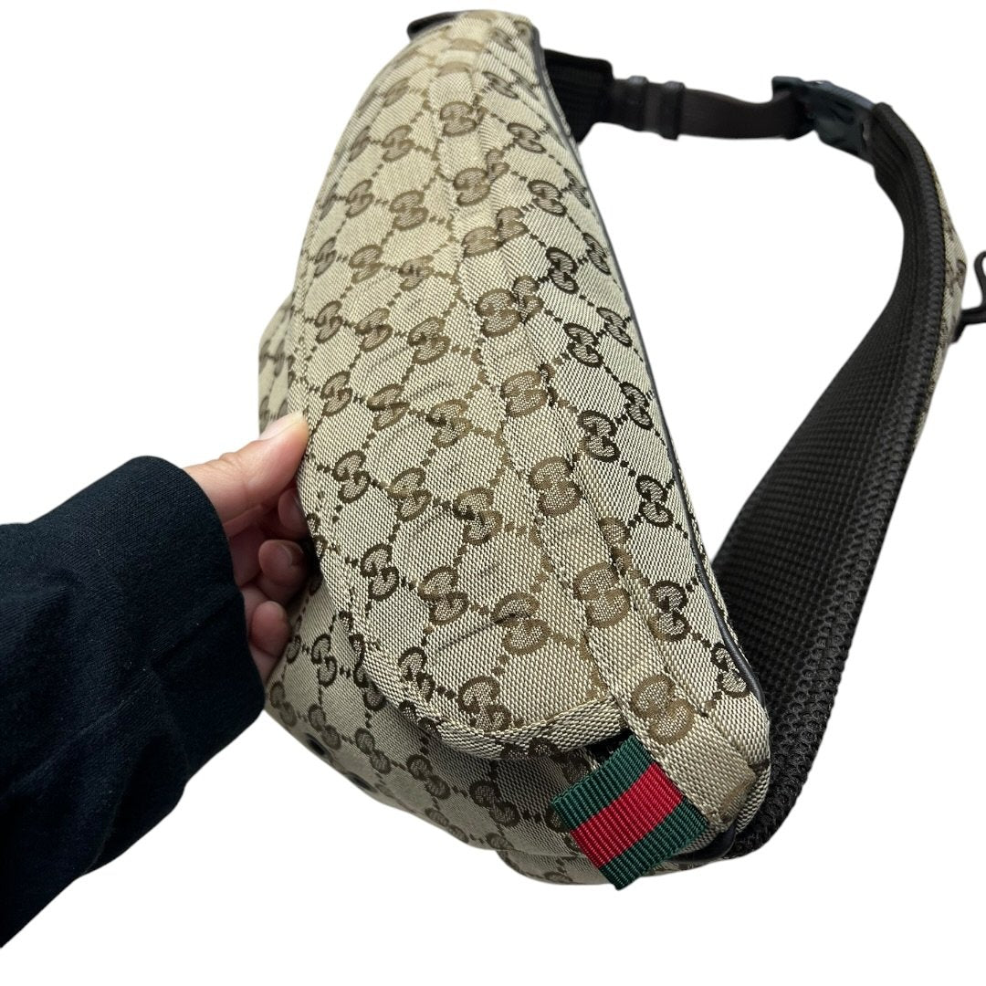 GUCCI GG Canvas Belt Bag Beige and Dark Brown Silver Hardware GU659