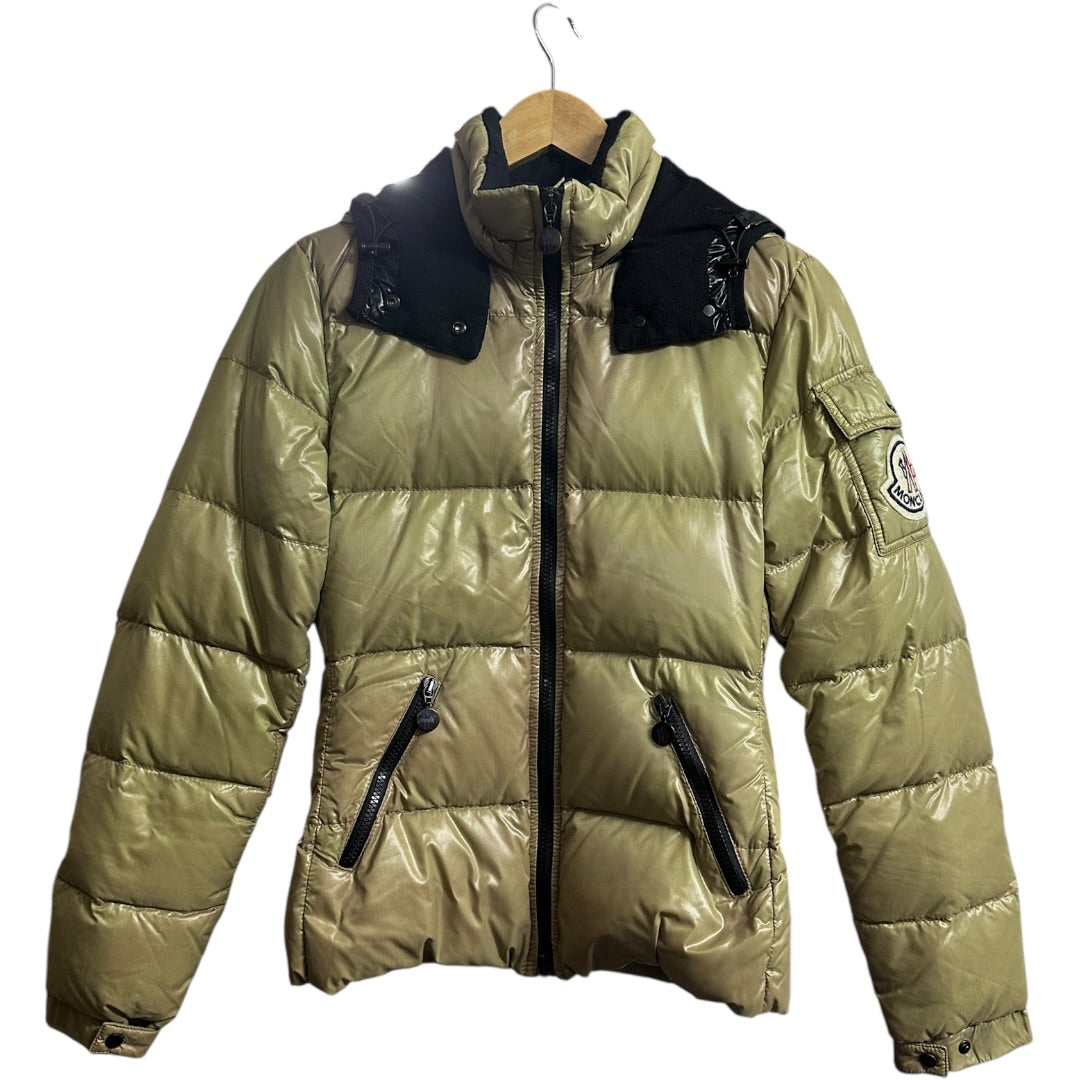 Authentic Moncler Shiny Khaki Green Hooded Down Jacket MO213 – T