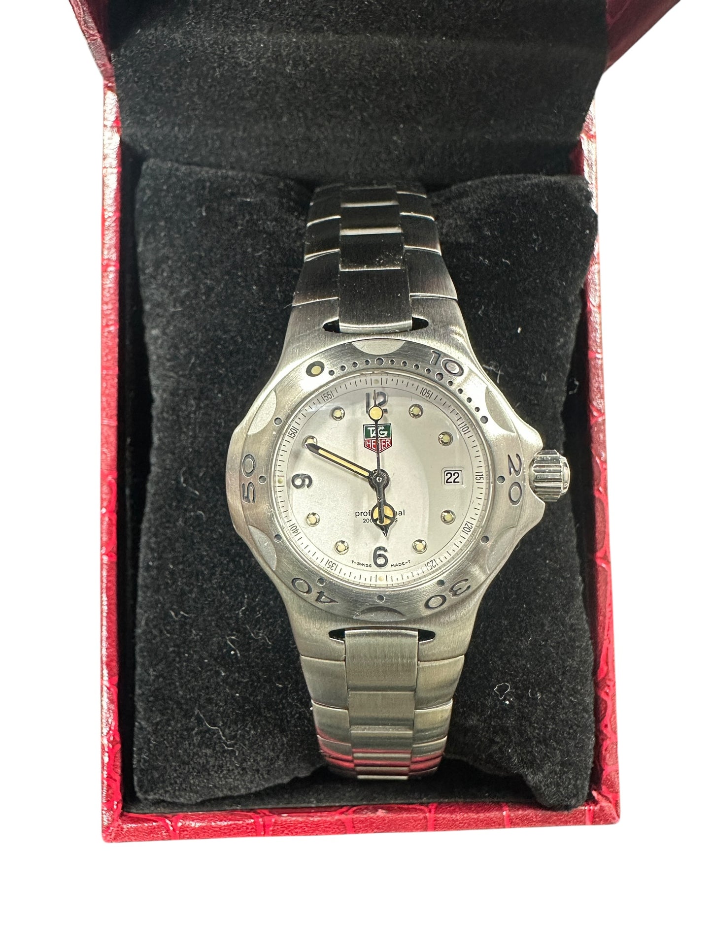TAG Heuer Professional 200 Meters White Dial Ladies Watch ER36