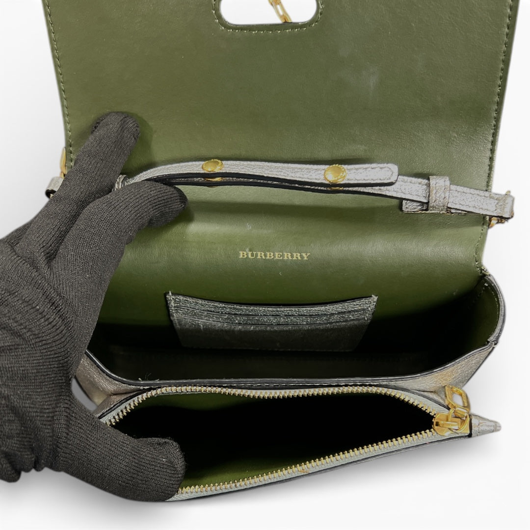 BURBERRY Silver Flap Shoulder Bag BU1015