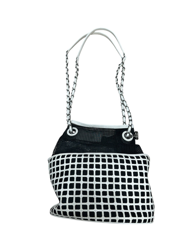 CHANEL Mesh and Leather Grid Bucket Bag Black White Silver Hardware CH2058