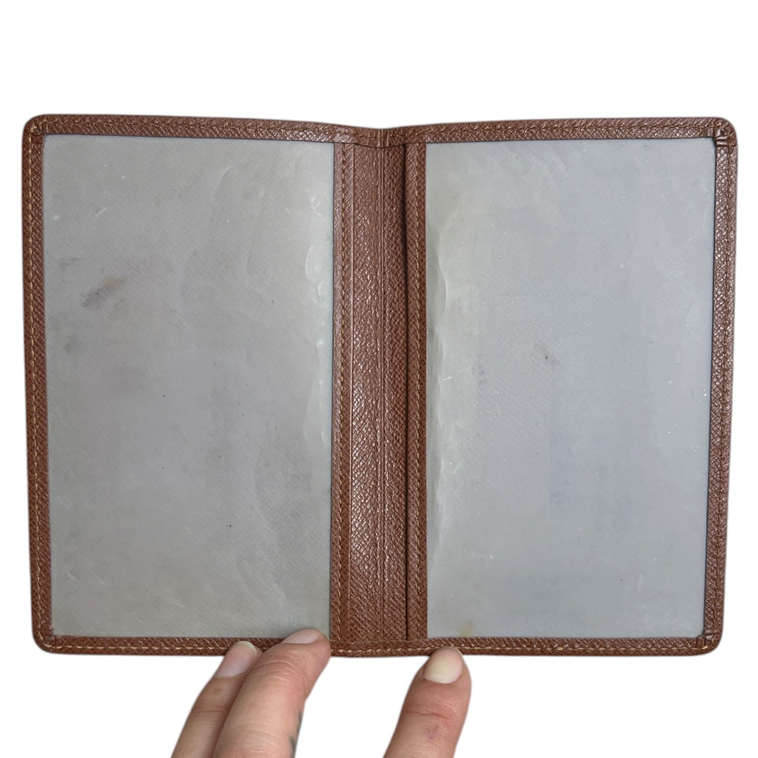 LOUIS VUITTON Taiga Leather Card Case Brown LO2203