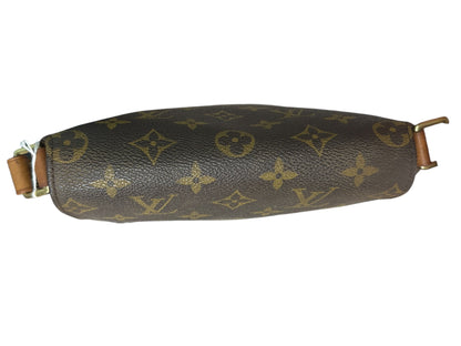 LOUIS VUITTON Monogram Musette Tango Shoulder Bag Brown Gold Hardware LO2278