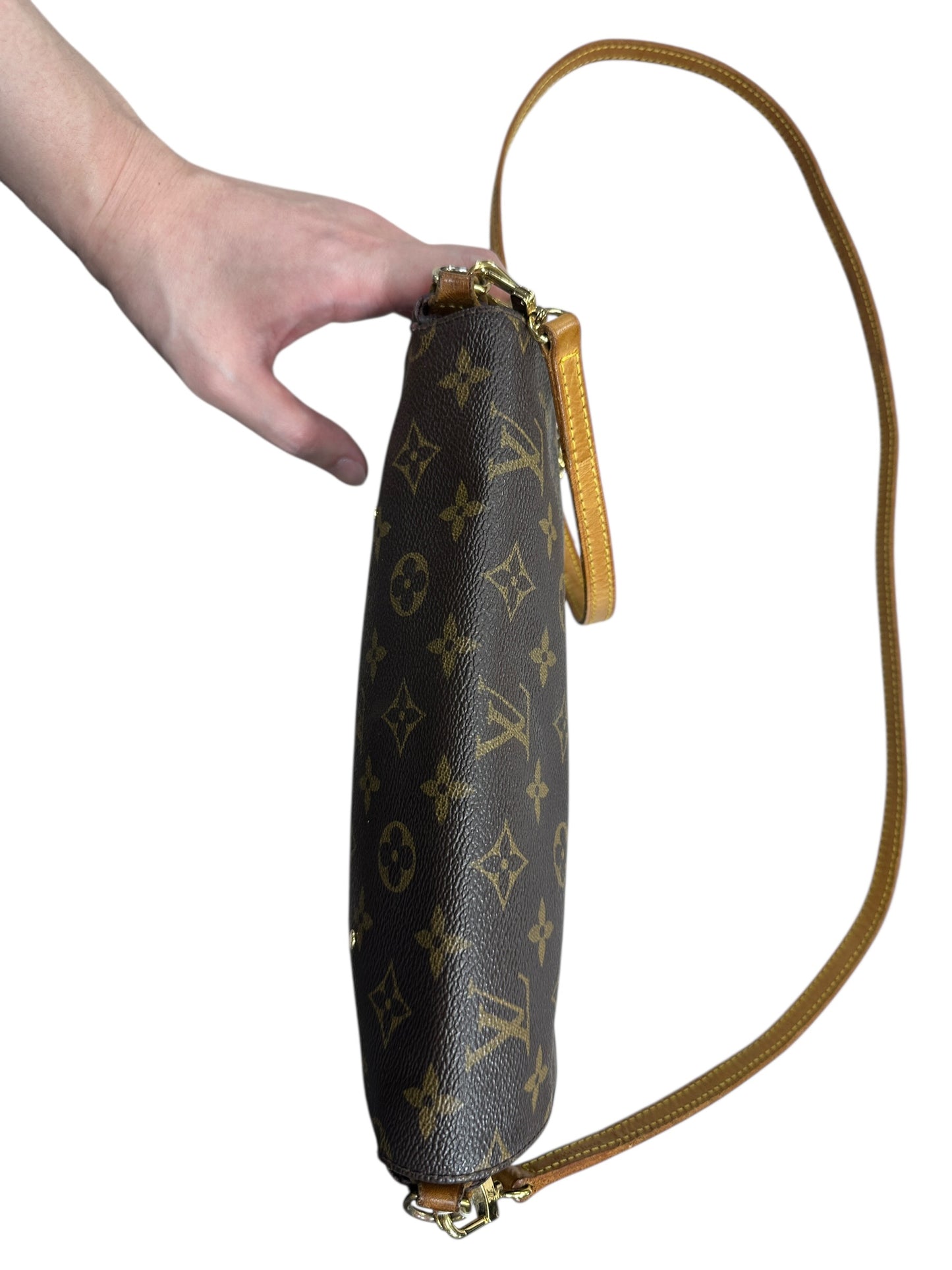LOUIS VUITTON Monogram Favorite MM Crossbody Bag Brown Gold Hardware LO2244