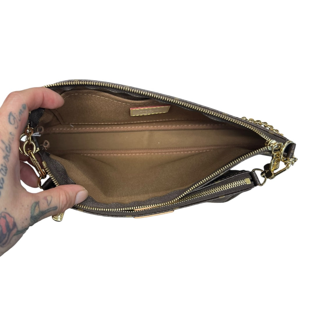 LOUIS VUITTON Monogram Multi Pochette Accessoires Crossbody Bag Brown Gold Hardware LO2319