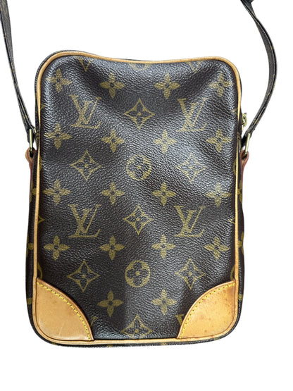 LOUIS VUITTON Monogram Danube Crossbody Bag Brown Gold Hardware LO2301