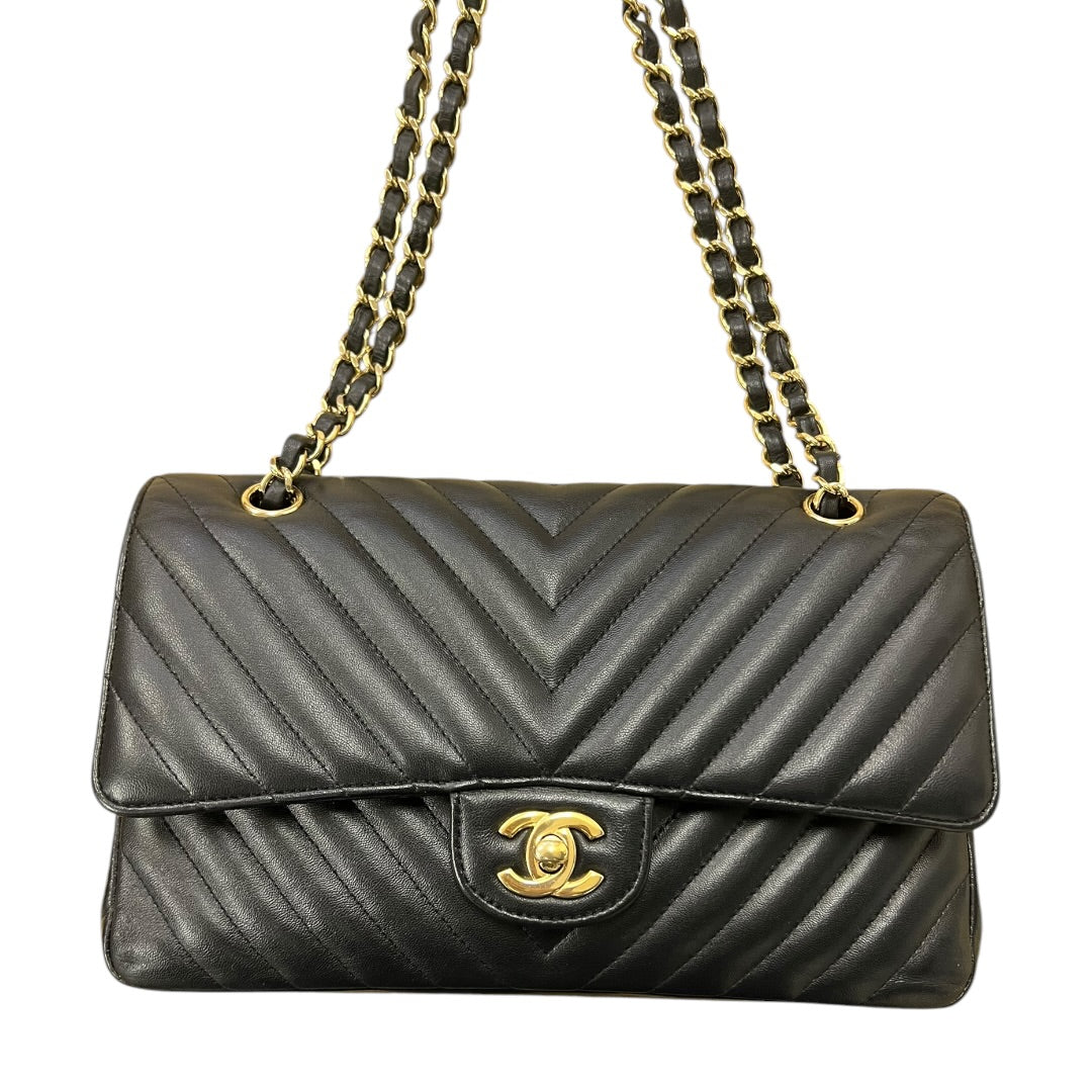 CHANEL Chevron Lambskin Classic Double Flap Shoulder Bag Black Gold Hardware CH2126