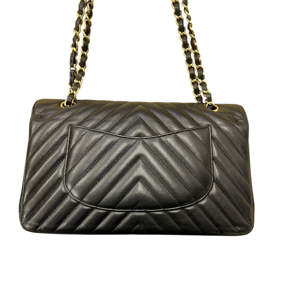 CHANEL Chevron Lambskin Classic Double Flap Shoulder Bag Black Gold Hardware CH2126