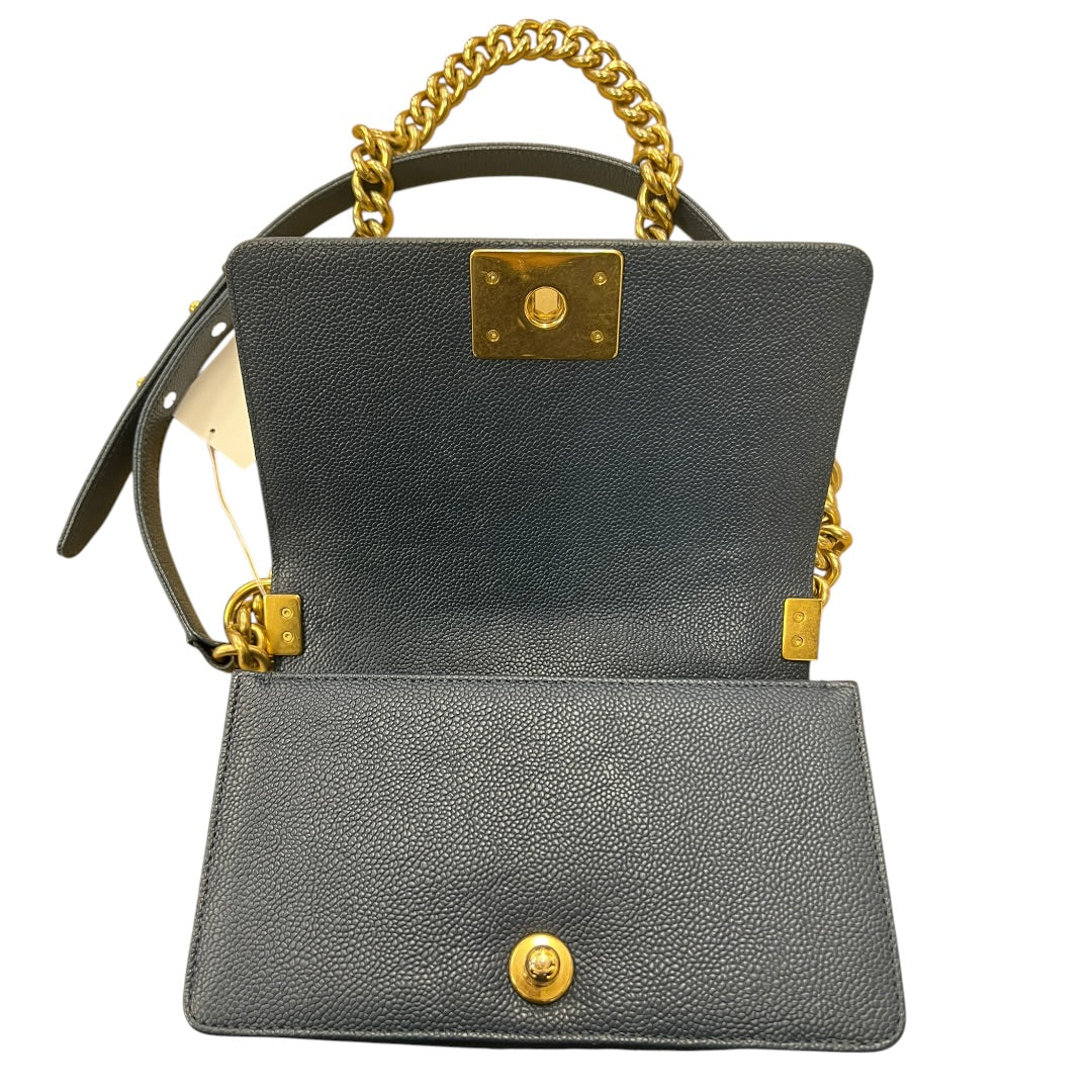 CHANEL Caviar Quilted Small Boy Shoulder Bag Black Gold Hardware CH2133