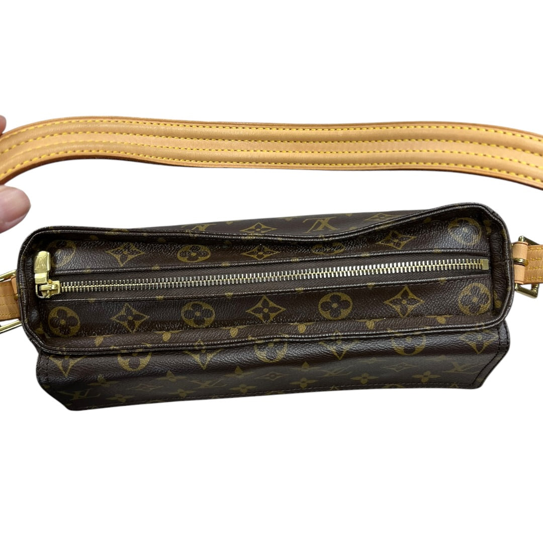 LOUIS VUITTON Monogram Pochette Accessoires Shoulder Pouch LO2325