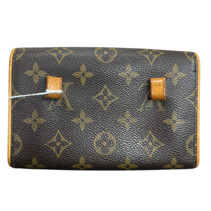 LOUIS VUITTON Monogram Pochette Florentine Pouch Brown Gold Hardware LO2338