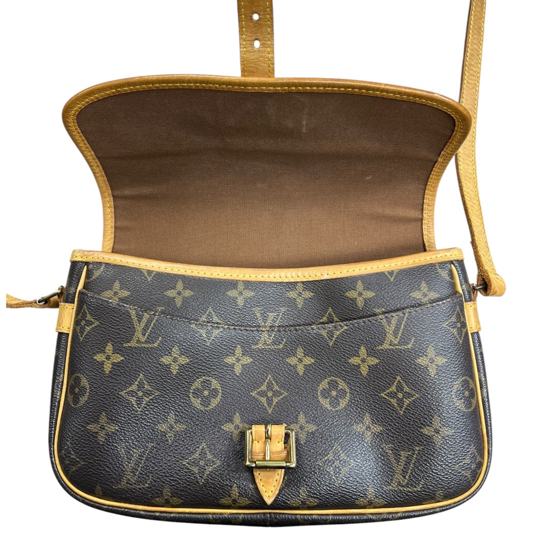 LOUIS VUITTON Monogram Sologne Crossbody Bag Brown Gold Hardware LO2358