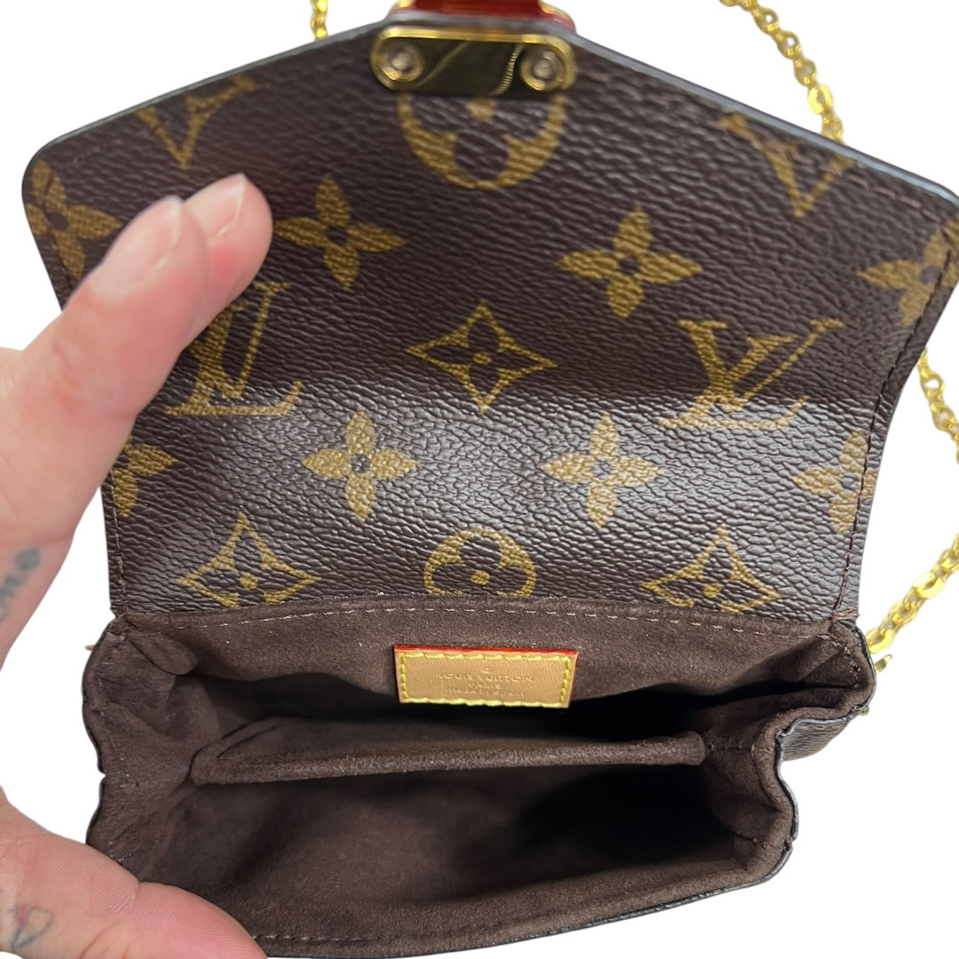 LOUIS VUITTON Monogram Pochette Metis Crossbody Bag Brown Gold Hardware LO2345