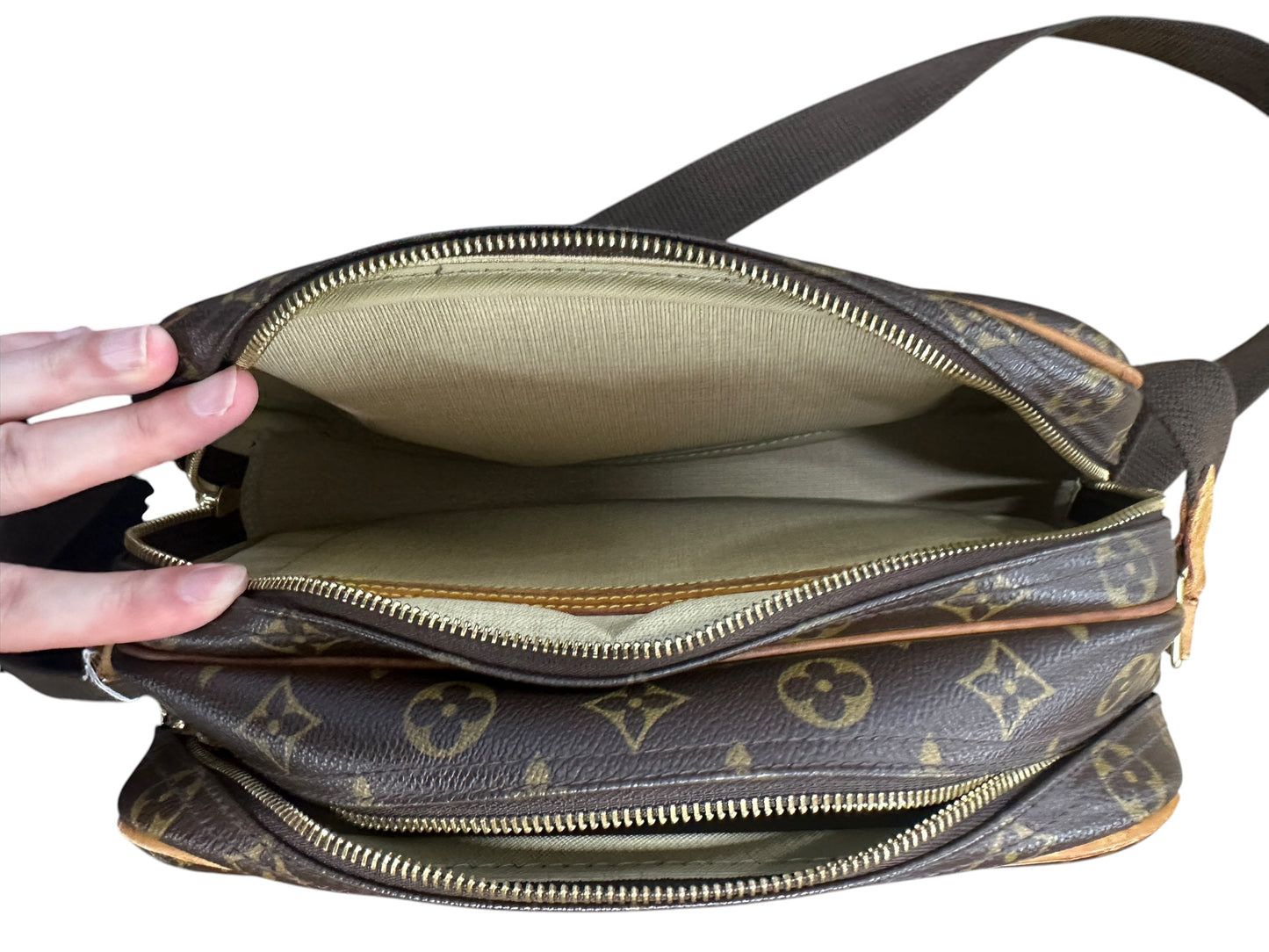 LOUIS VUITTON Monogram Reporter PM Crossbody Bag Brown Gold Hardware LO2360A