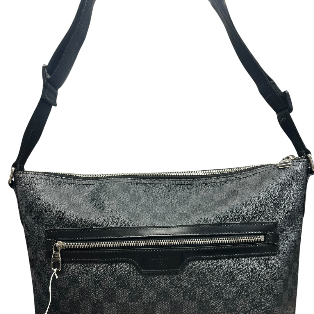 LOUIS VUITTON Damier Graphite Mick PM Messenger Bag Black Silver Hardware LO2365