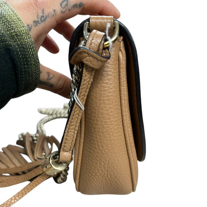 GUCCI Pebbled Leather Soho Chain Shoulder Bag Beige Gold Hardware Gu583