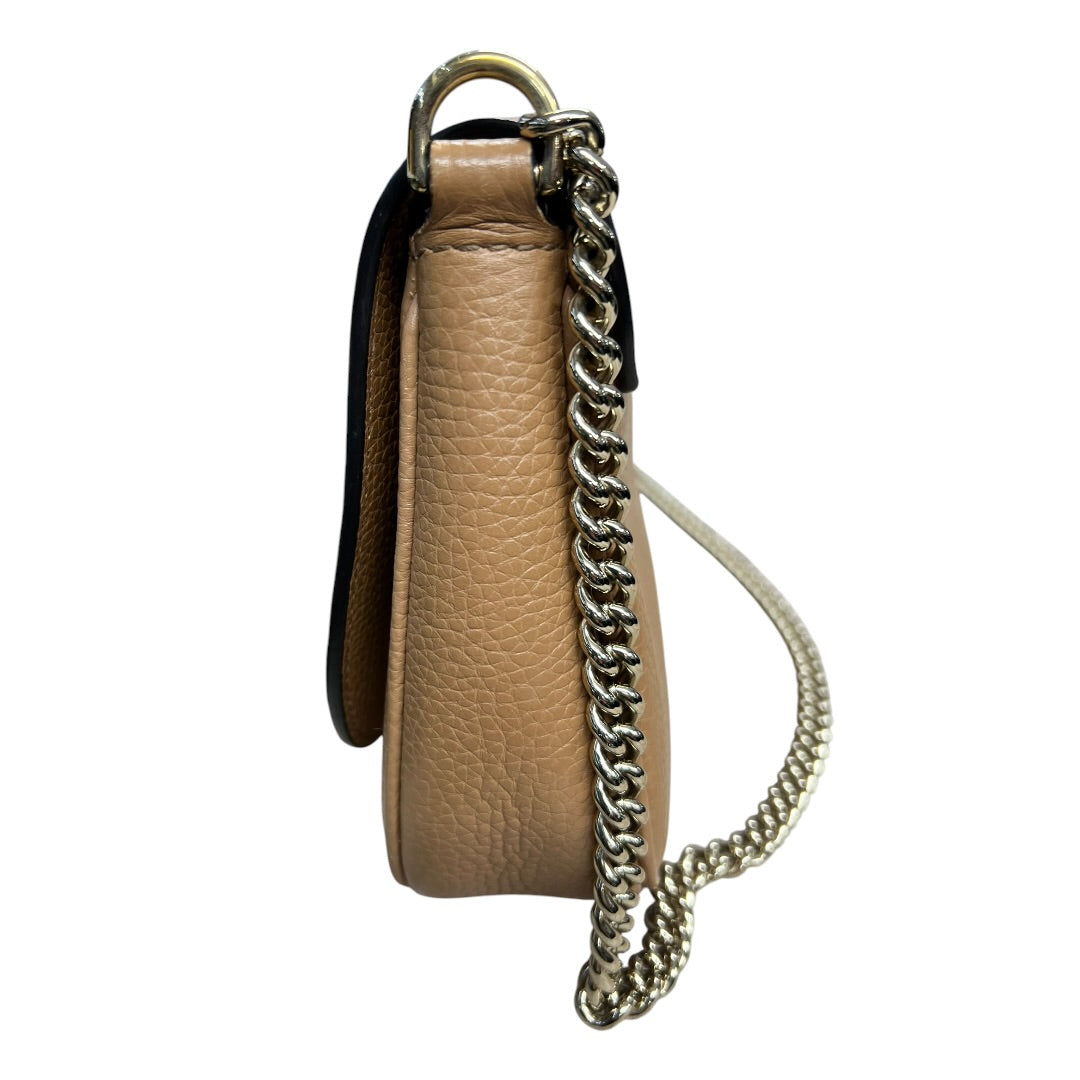 GUCCI Pebbled Leather Soho Chain Shoulder Bag Beige Gold Hardware Gu583