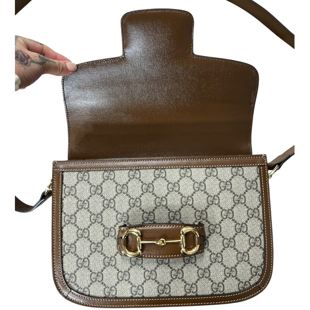 GUCCI GG Supreme Horsebit 1955 Shoulder Bag Beige Brown Gold Hardware GU596