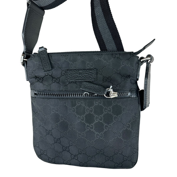 GUCCI GG Nylon Flat Messenger Crossbody Bag Black Silver Hardware GU594