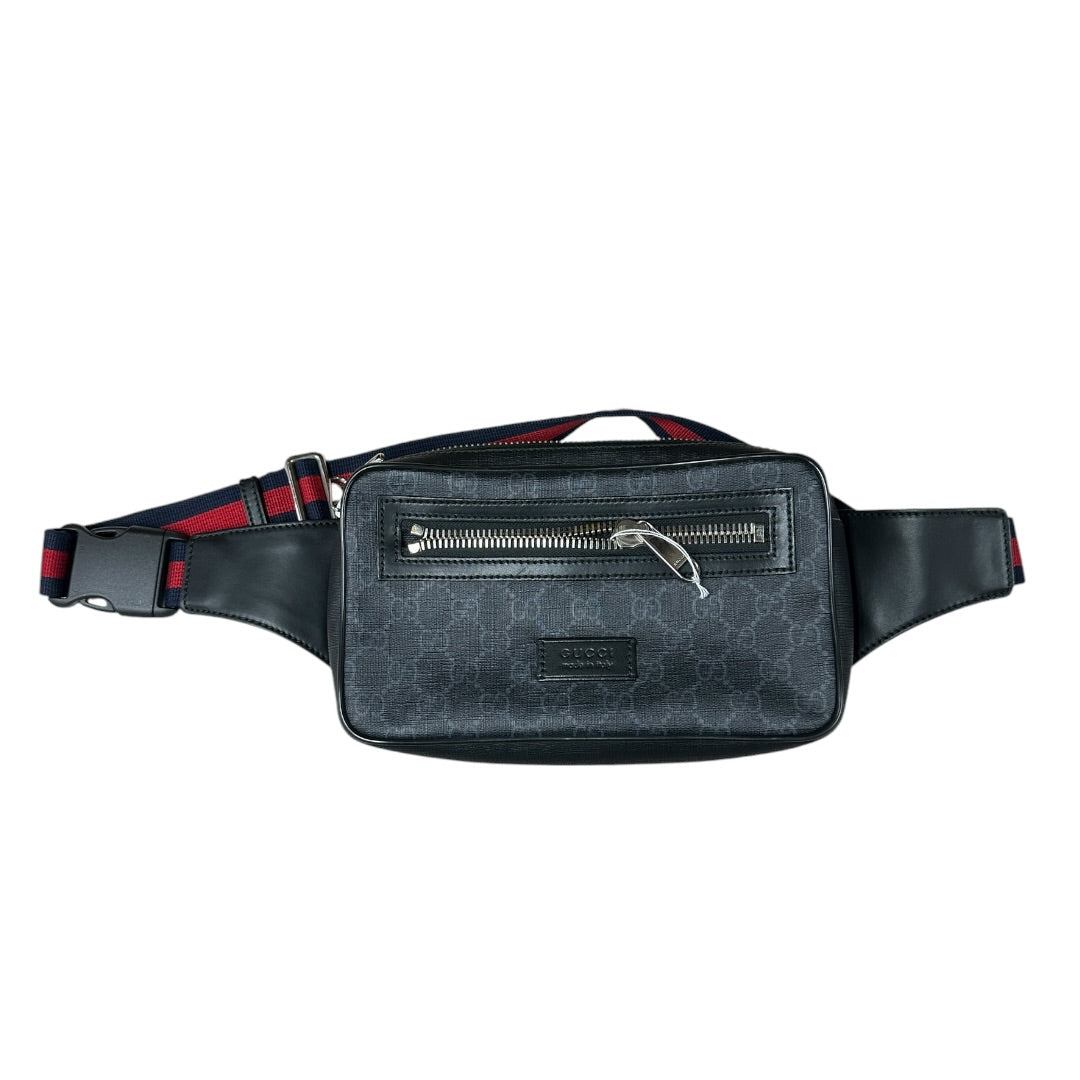 GUCCI GG Supreme Belt Bag Waist Bag Black Web Strap Silver Hardware GU597