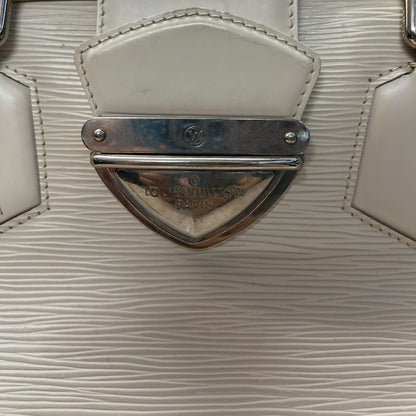LOUIS VUITTON Epi Leather Montaigne GM Bowling Bag White Gold Hardware LO521