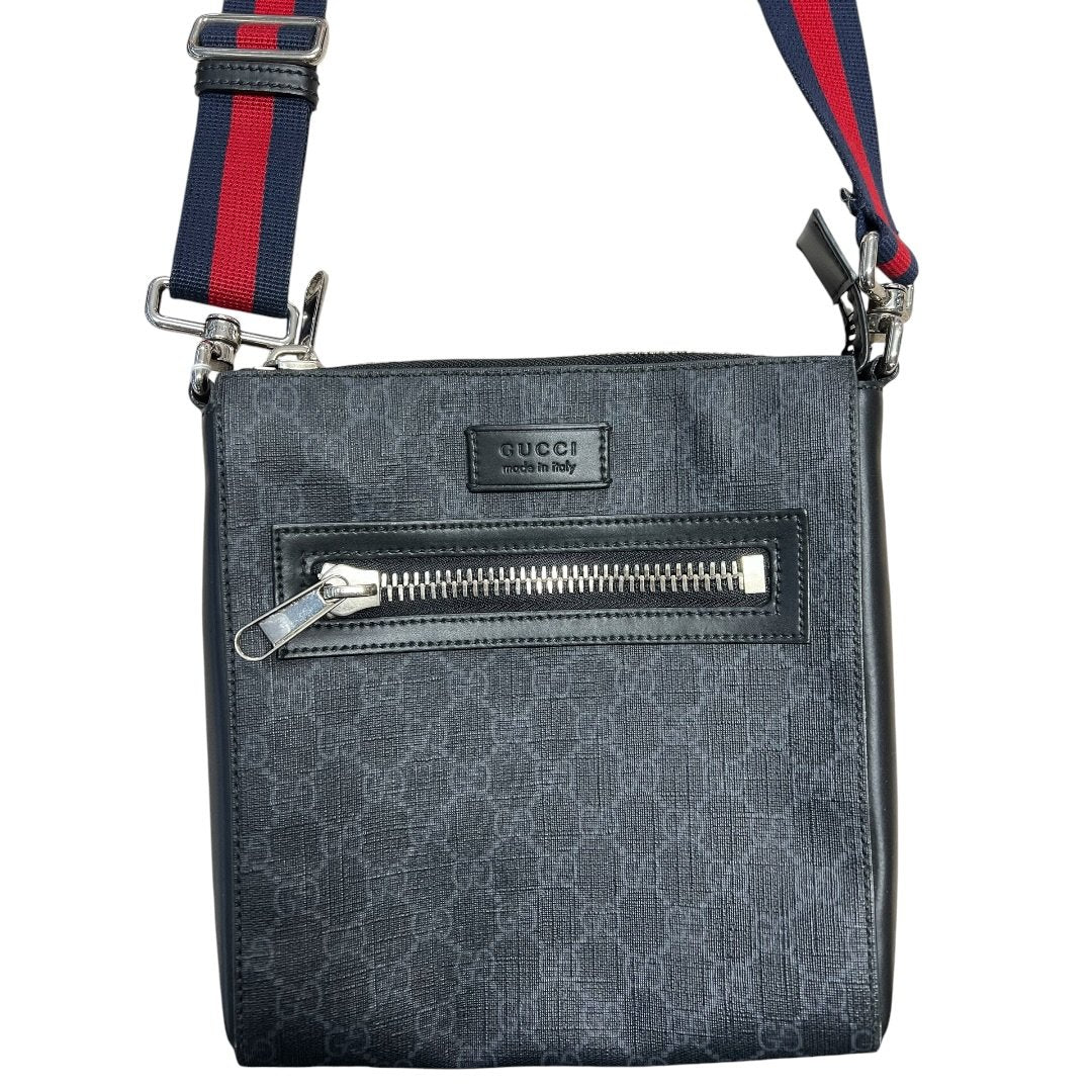 GUCCI GG Supreme Canvas GG Supreme Messenger Bag Shoulder Bag Black, Grey, Red, Blue Silver Hardware GU617