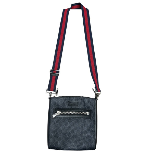 GUCCI GG Supreme Canvas GG Supreme Messenger Bag Shoulder Bag Black, Grey, Red, Blue Silver Hardware GU617