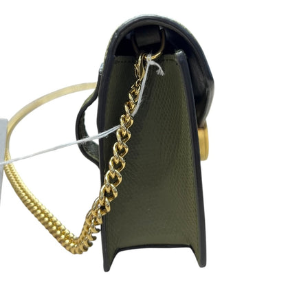 FENDI Grained Leather Continental Wallet On Chain Wallet on Chain / Belt Bag Green Gold Hardware FE381