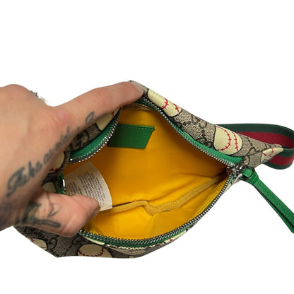 GUCCI GG Supreme Canvas GG Supreme Baseball Print Belt Bag Fanny Pack / Belt Bag Beige, Brown, Cream, Green, Red Silver-tone Hardware GU624