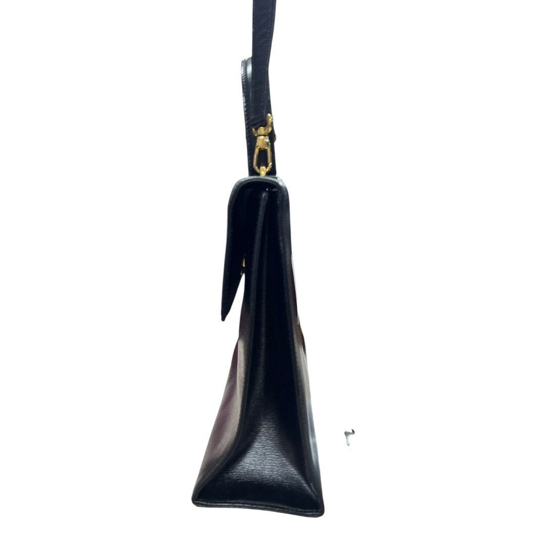 UNKNOWN Textured Leather UNKNOWN Handbag Black Gold Hardware Ch2156