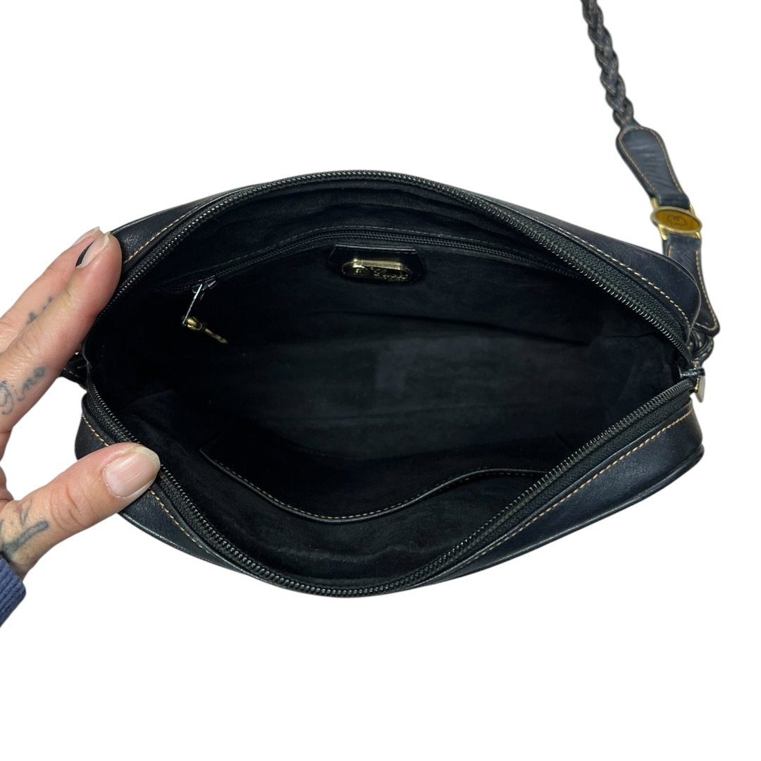 GUCCI Leather Vintage Braided Interlocking G Shoulder Bag Black Gold Hardware Gu655