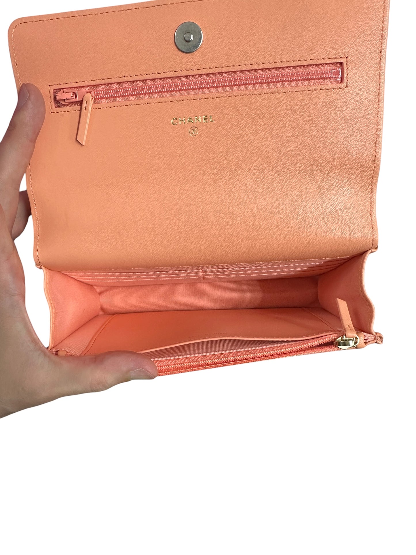 CHANEL Lambskin Chanel 19 Flap Bag with Top Handle Shoulder Bag Coral Mixed Hardware CH2175