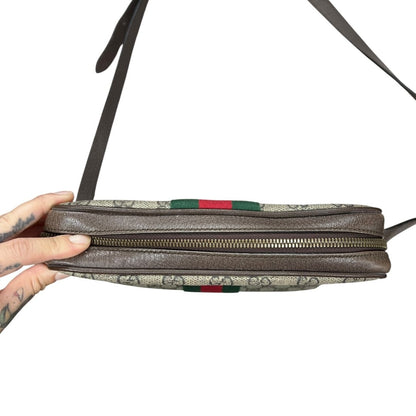 GUCCI GG Supreme Canvas Ophidia GG Supreme Small Shoulder Bag Shoulder Bag Beige, Ebony, Brown, Red, Green Gold Hardware GU678