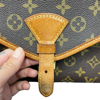 LOUIS VUITTON Monogram Canvas Monceau Handbag, Shoulder Bag Brown, Tan Gold Hardware LO2375