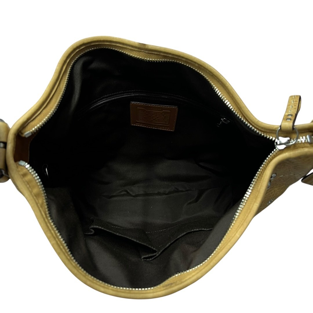 COACH Leather Studded Hobo Bag Shoulder Bag Tan Silver Hardware CO27