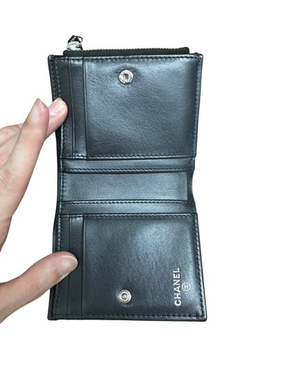 CHANEL Caviar Chanel 19 Small Compact Wallet Black Silver Hardware CH2205