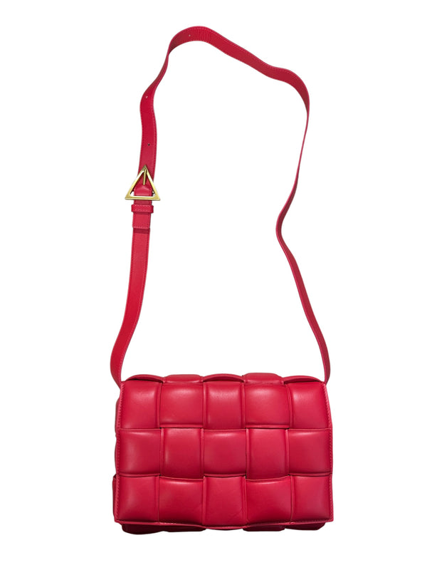 BOTTEGA VENETA Padded Intrecciato Lambskin Cassette Crossbody Shoulder Bag Red Gold Hardware Bo29