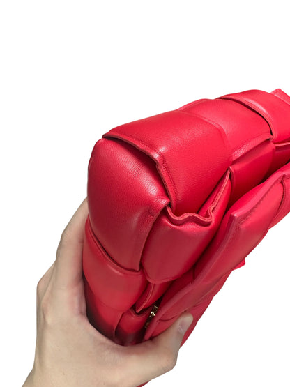 BOTTEGA VENETA Padded Intrecciato Lambskin Cassette Crossbody Shoulder Bag Red Gold Hardware Bo29