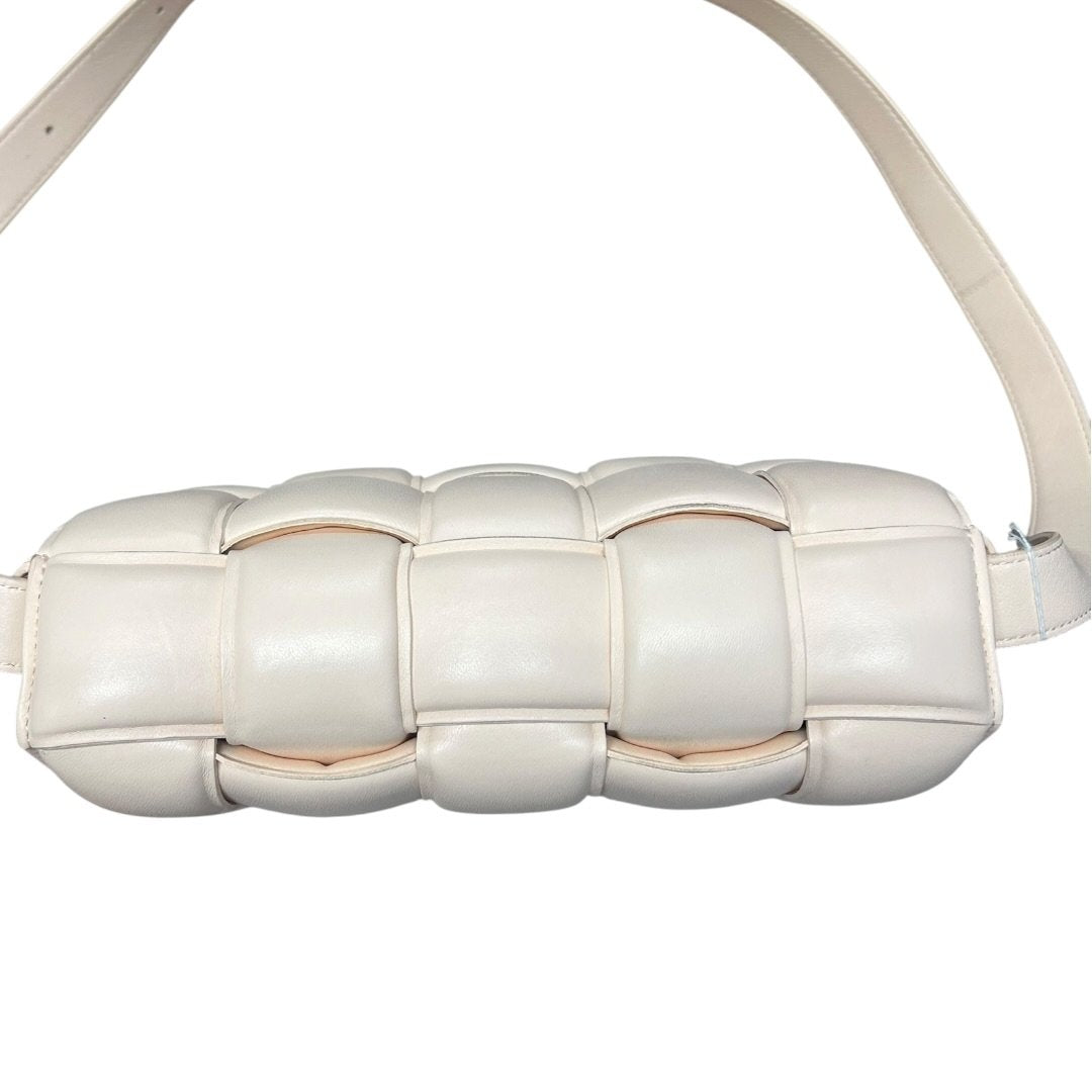 BOTTEGA VENETA Nappa Leather Padded Cassette Bag Shoulder Bag Chalk Gold Hardware BO31