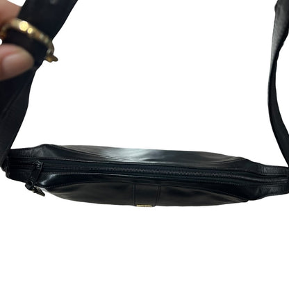 GIVENCHY Leather Shoulder Bag Black Gold Hardware GI40