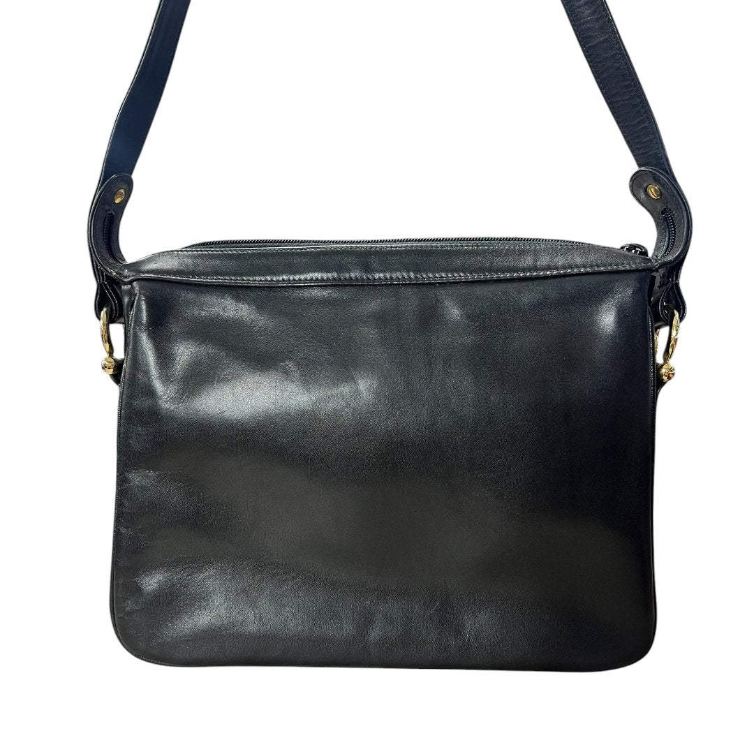 GIVENCHY Leather Shoulder Bag Black Gold Hardware GI40