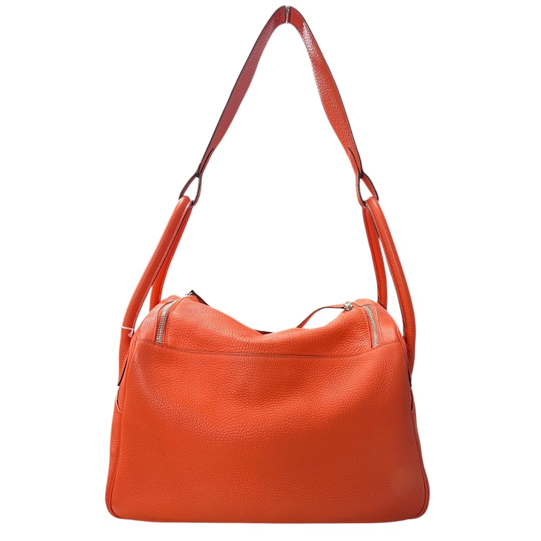 HERMES Clemence Lindy 30 Shoulder Bag Orange Silver Hardware HE479