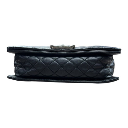 CHANEL Aged Calfskin Boy Bag Shoulder Bag Black Aged Silver Hardware CH2238