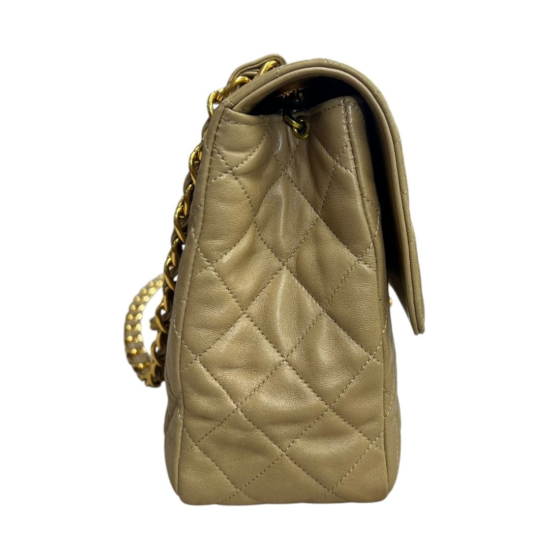CHANEL Lambskin Classic Flap Bag Shoulder Bag Beige Gold Hardware CH2231