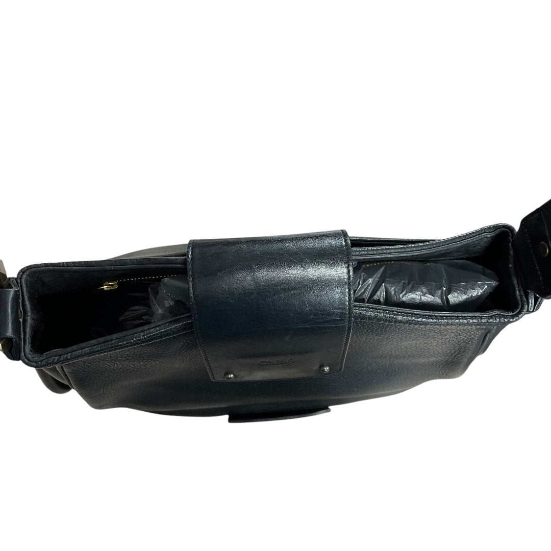 CHLOÉ Grained Leather Shoulder Bag Black Gold Hardware ch2229
