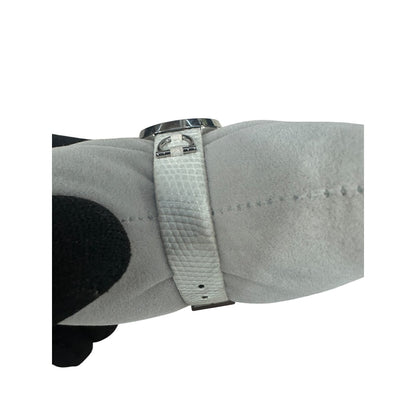 GUCCI Leather U-Play Watch White Silver Hardware NJ105