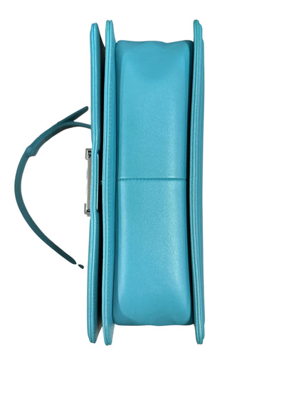 CHANEL Lambskin Boy Chanel 25 Shoulder Bag Turquoise Blue Silver Hardware CH2245