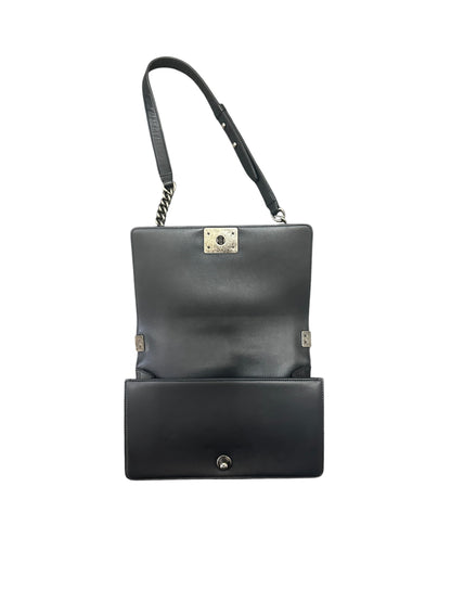 CHANEL Chevron Lambskin Boy Chanel Medium Shoulder Bag Black Ruthenium Hardware CH2249