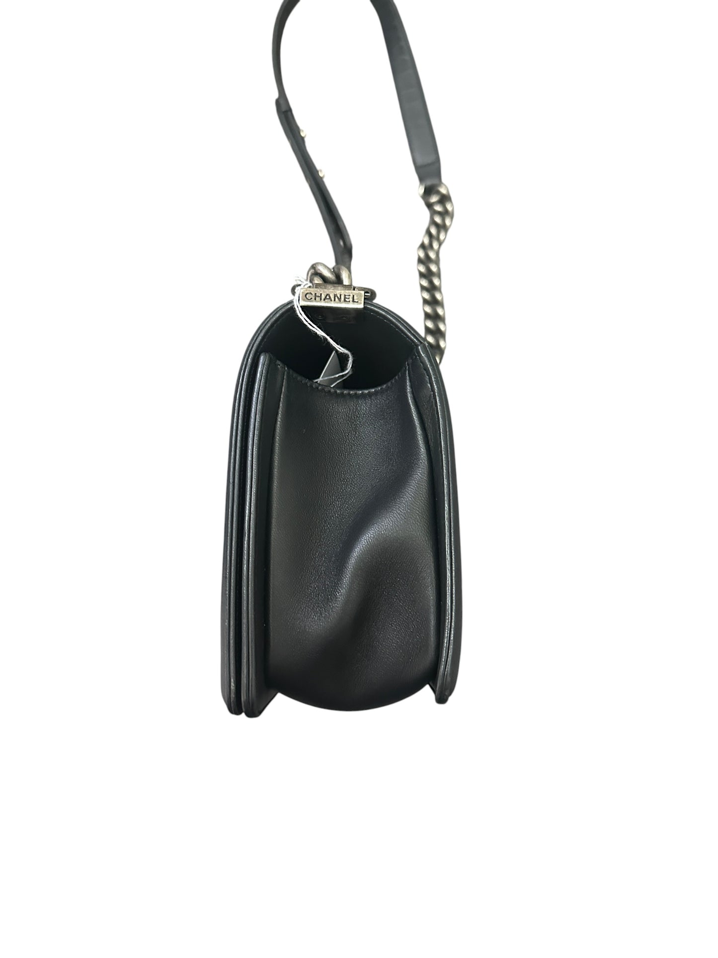 CHANEL Chevron Lambskin Boy Chanel Medium Shoulder Bag Black Ruthenium Hardware CH2249