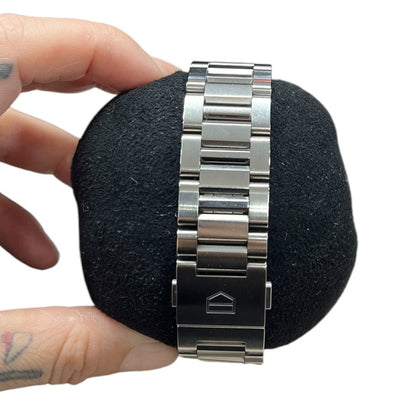 TAG HEUER Titanium/Steel Connected Modular 45 & Carrera Calibre 5 Set Silver, Black Silver Hardware NJ134